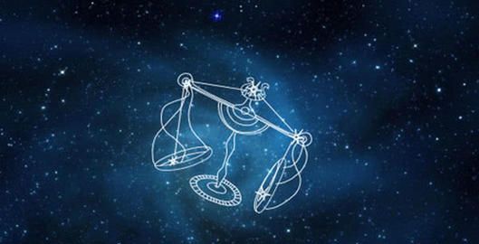 土星逆行之后,天蝎座家庭责任感增强,天秤座恋爱压力大